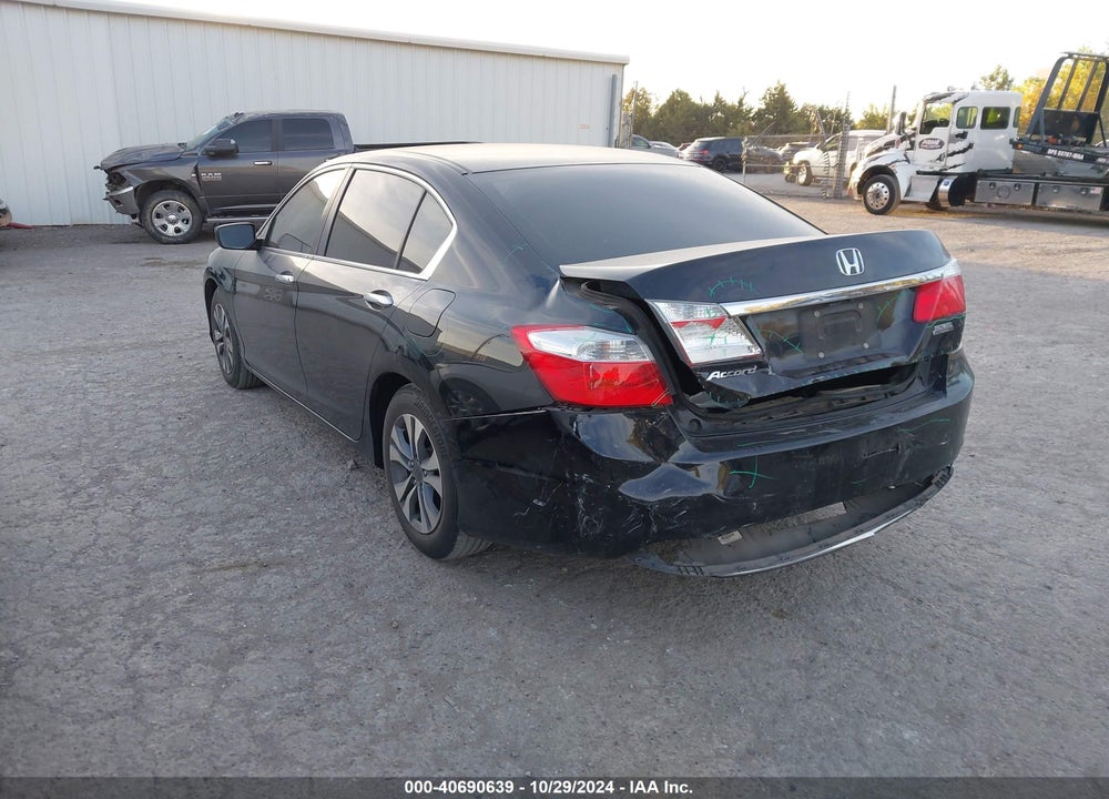 2015 HONDA ACCORD LX VIN: 1HGCR2F30FA195392