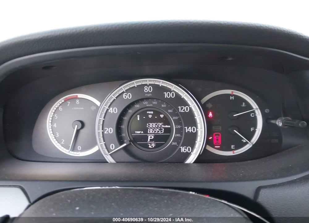 2015 HONDA ACCORD LX VIN: 1HGCR2F30FA195392