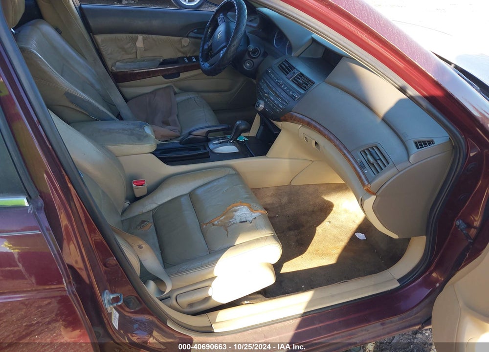 2010 HONDA ACCORD 2.4 EX-L VIN: 1HGCP2F88AA007065