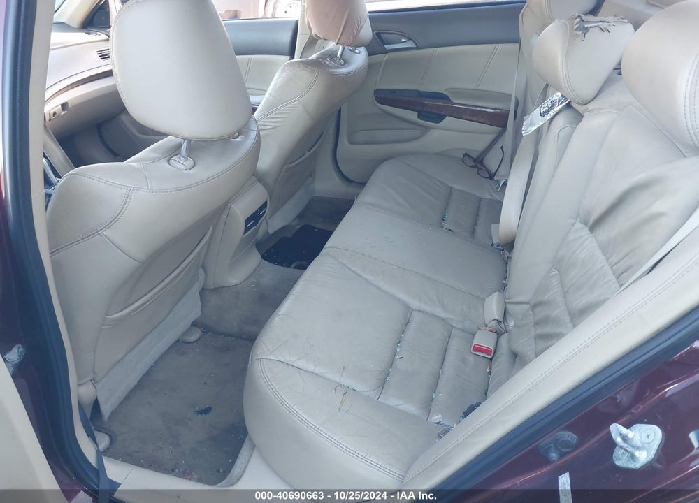 2010 HONDA ACCORD 2.4 EX-L VIN: 1HGCP2F88AA007065