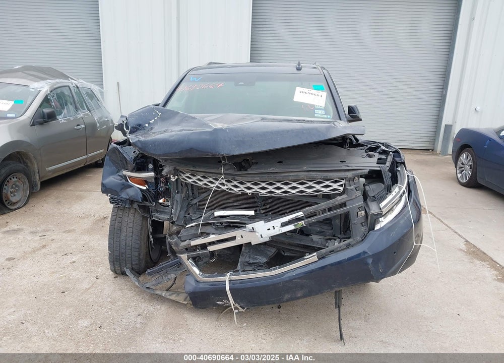 2017 CHEVROLET TAHOE LT VIN: 1GNSCBKC9HR161240