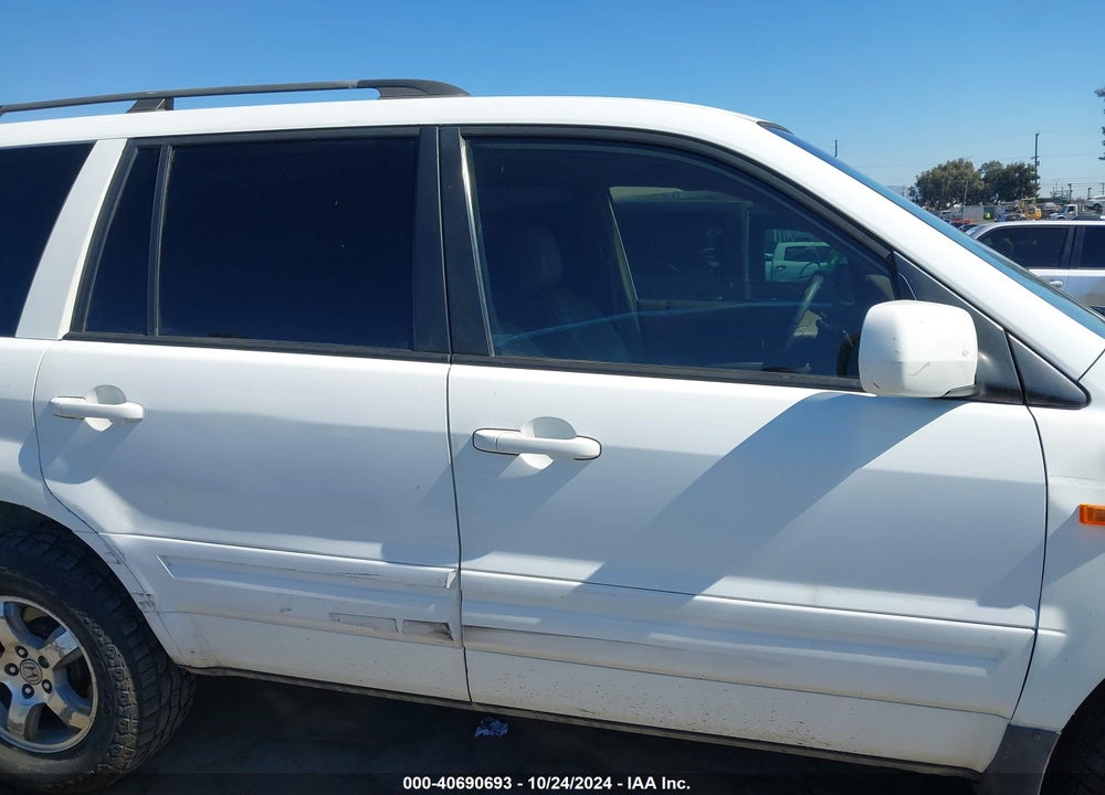 2008 HONDA PILOT EX-L VIN: 5FNYF18558B007823