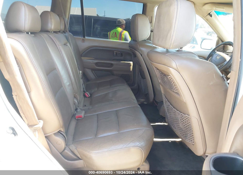 2008 HONDA PILOT EX-L VIN: 5FNYF18558B007823