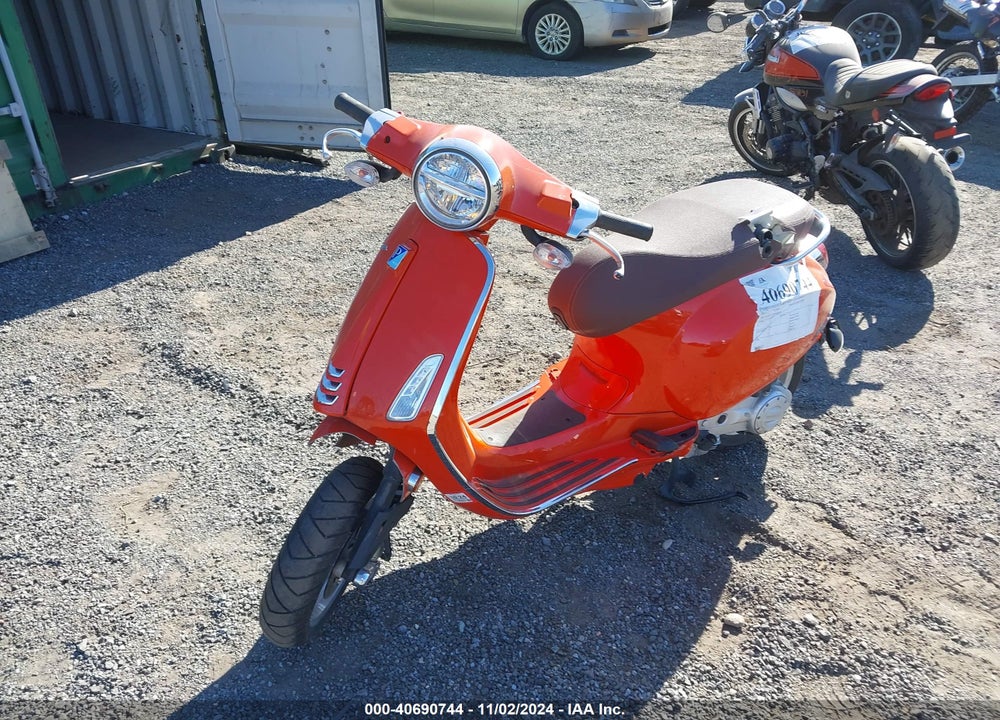 2023 VESPA PRIMAVERA/SPRINT 50 VIN: ZAPCAV6B9P5100318