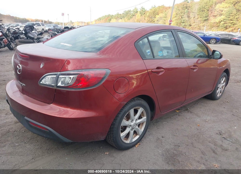 2011 MAZDA 3 I TOURING VIN: JM1BL1VG4B1497403