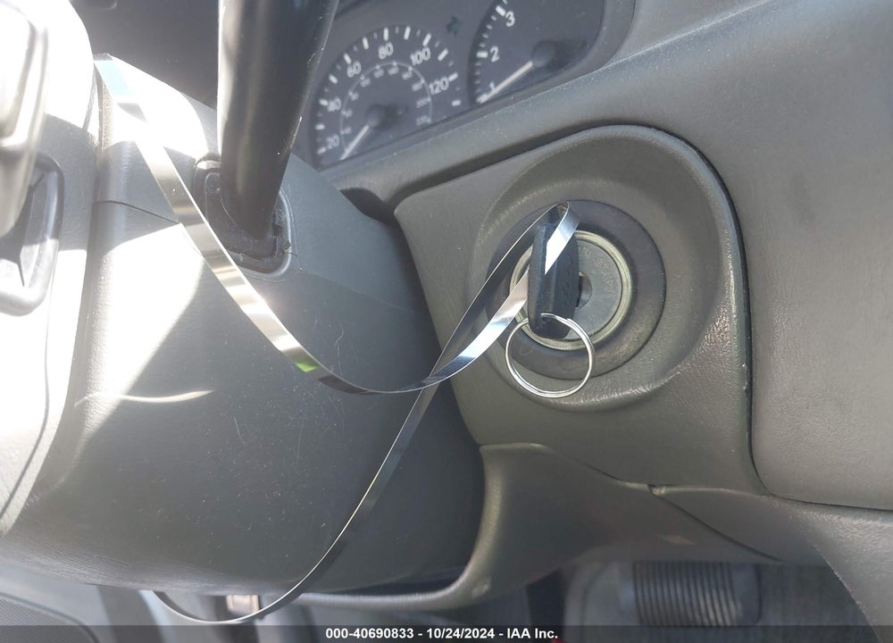 1998 TOYOTA CAMRY LE VIN: 4T1BG22K4WU244455