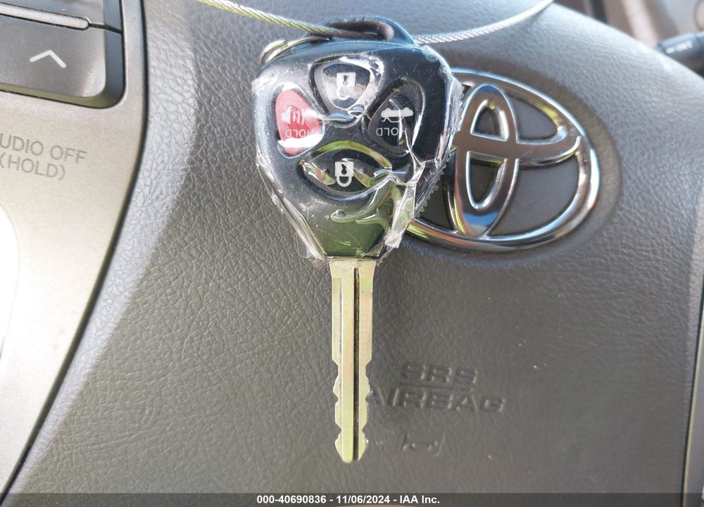2008 TOYOTA CAMRY LE VIN: 4T1BE46KX8U763587