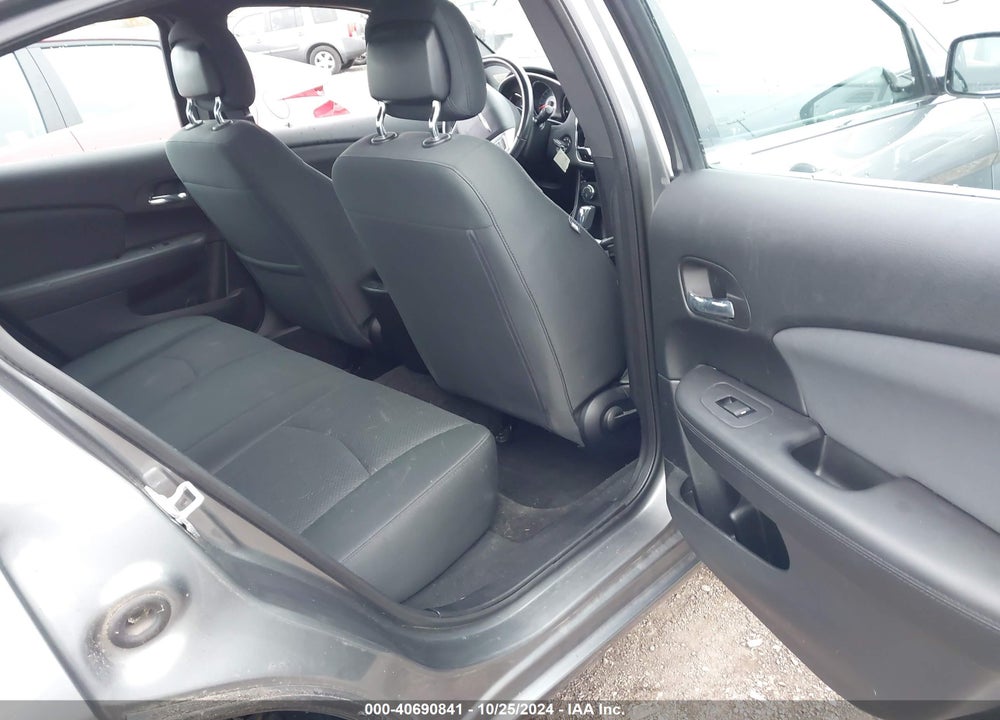 2012 CHRYSLER 200 TOURING VIN: 1C3CCBBB5CN131824