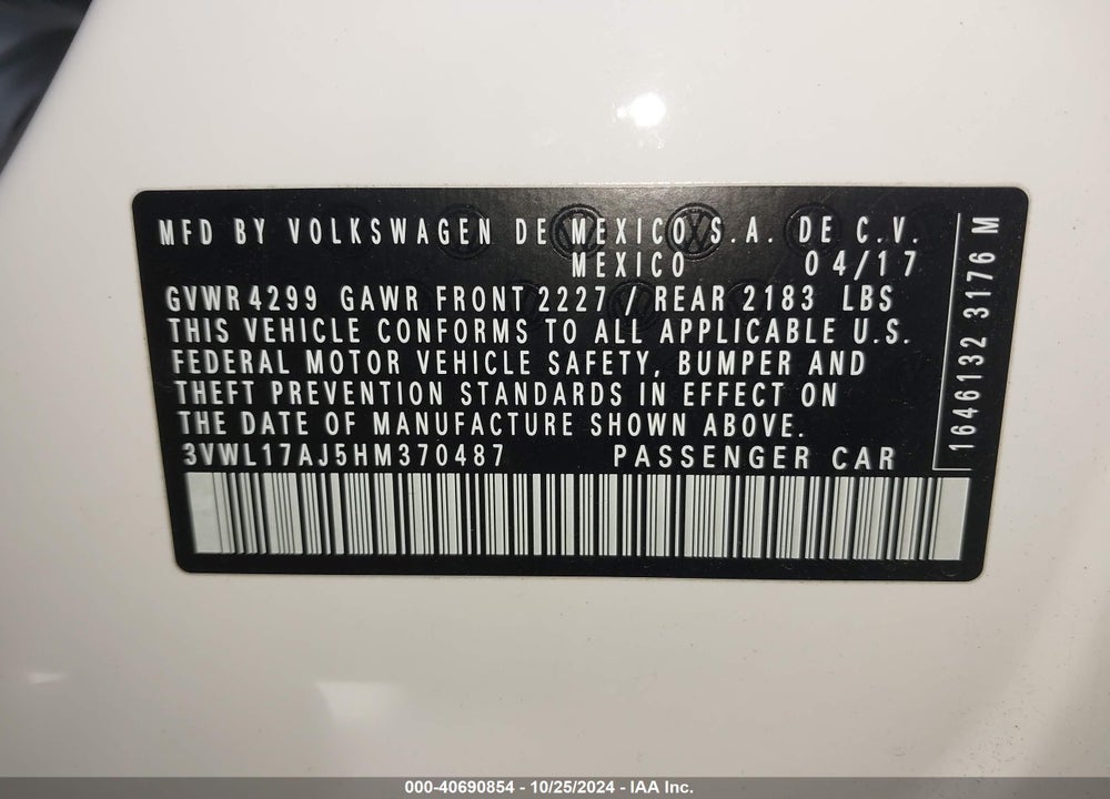 2017 VOLKSWAGEN JETTA 1.8T SEL/1.8T SEL PREMIUM VIN: 3VWL17AJ5HM370487