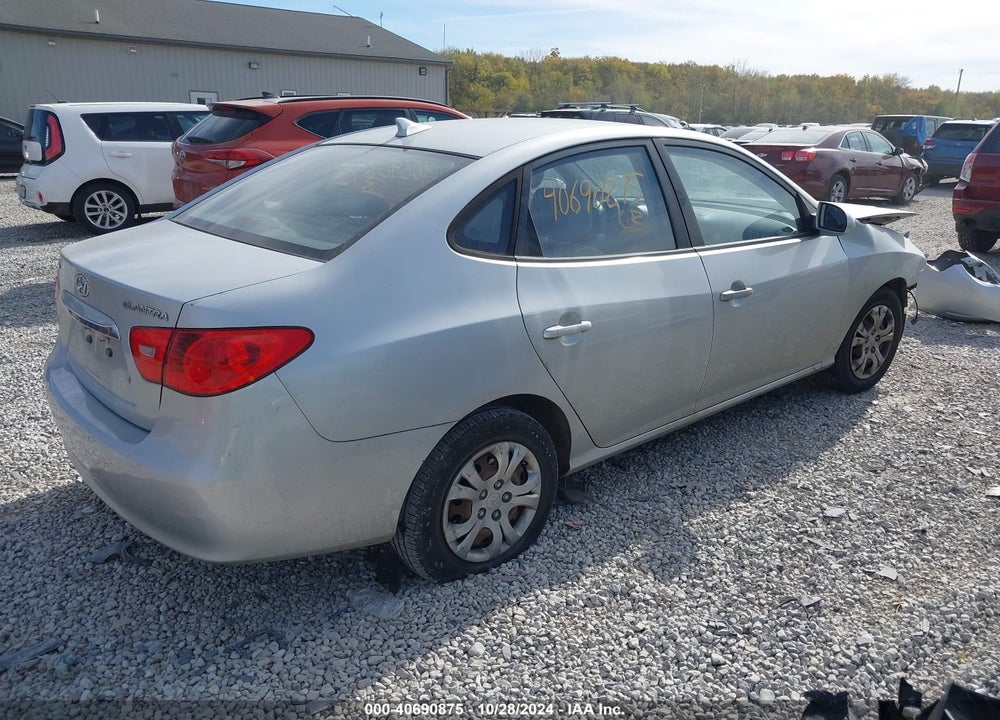 2010 HYUNDAI ELANTRA VIN: KMHDU4AD1AU968581