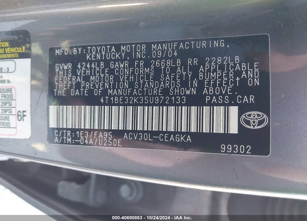 2005 TOYOTA CAMRY XLE VIN: 4T1BE32K35U972133