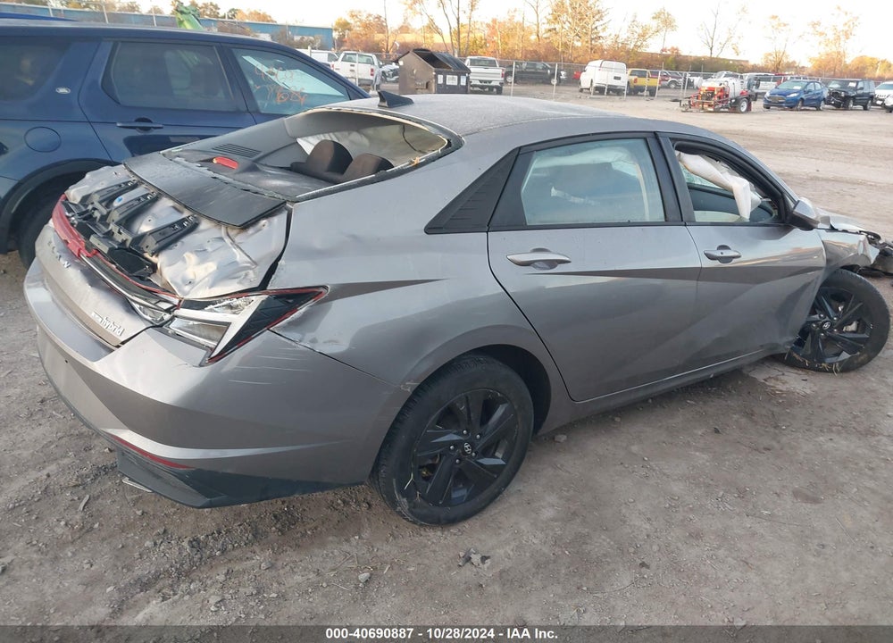 2022 HYUNDAI ELANTRA HYBRID BLUE VIN: KMHLM4AJ4NU027956