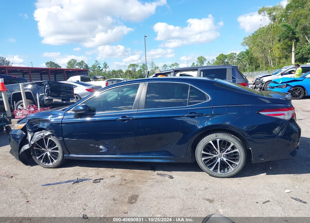 2020 TOYOTA CAMRY SE VIN: 4T1G11AK3LU894683