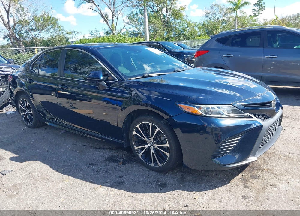 2020 TOYOTA CAMRY SE VIN: 4T1G11AK3LU894683