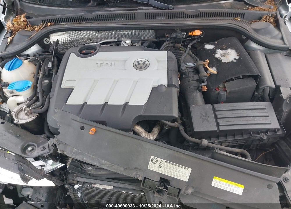 2013 VOLKSWAGEN JETTA 2.0L TDI VIN: 3VWLL7AJ1DM441317
