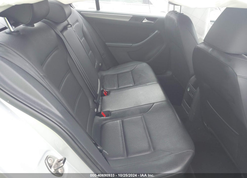 2013 VOLKSWAGEN JETTA 2.0L TDI VIN: 3VWLL7AJ1DM441317