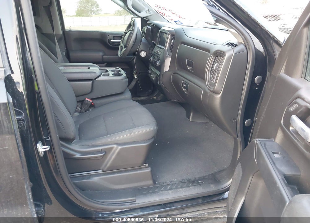 2021 CHEVROLET SILVERADO 1500 4WD SHORT BED CUSTOM TRAIL BOSS VIN: 1GCPYCEF2MZ391353