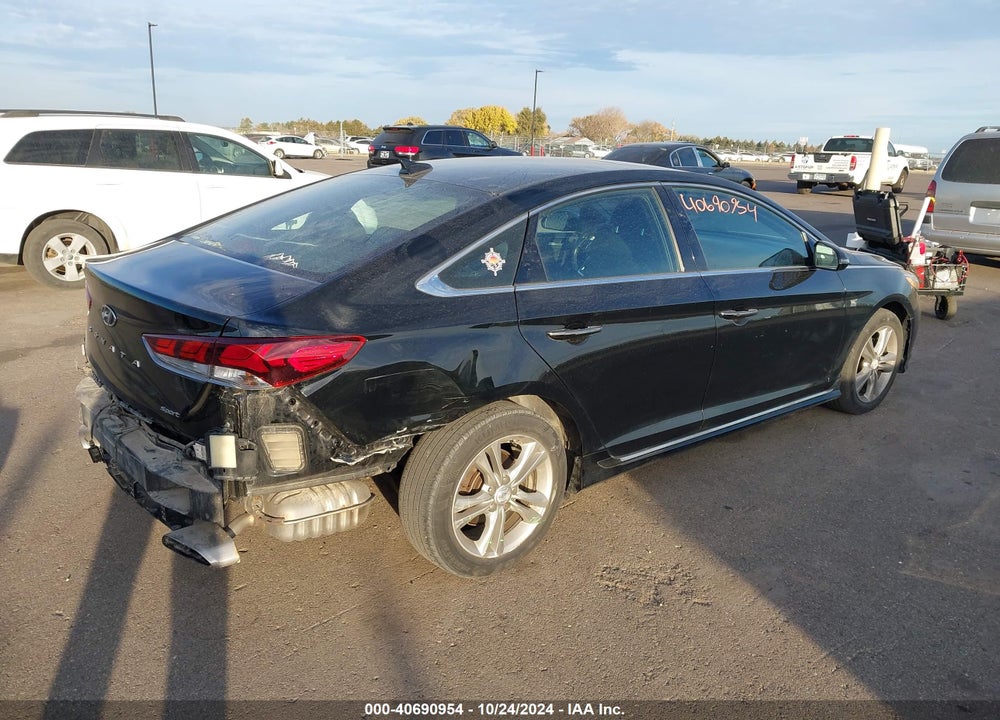 2018 HYUNDAI SONATA SPORT VIN: 5NPE34AF0JH677819