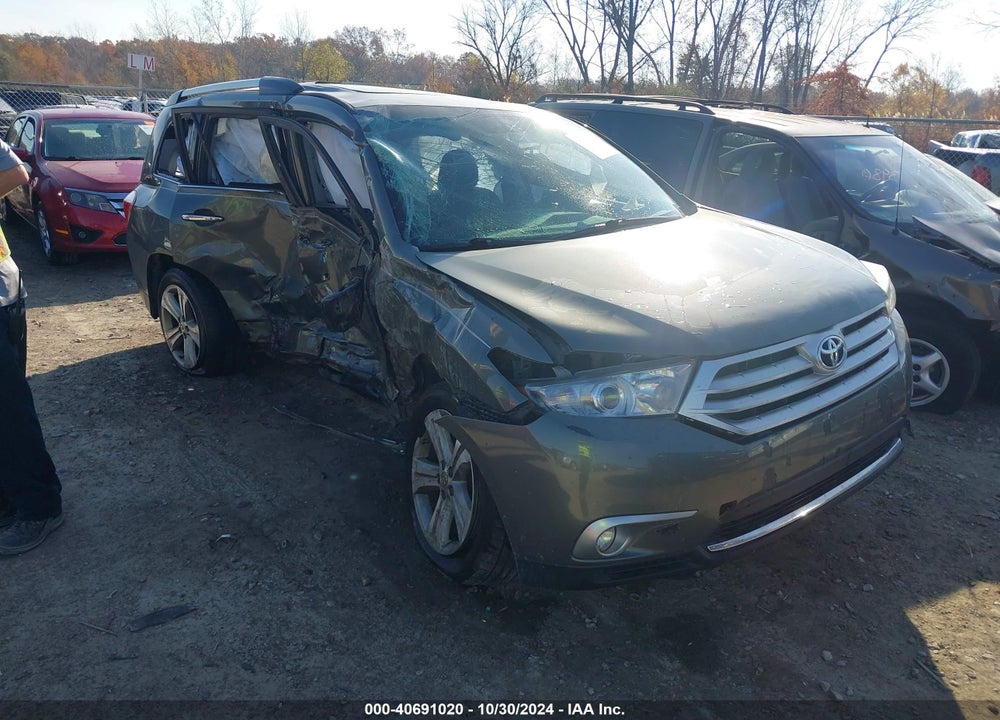 2012 TOYOTA HIGHLANDER LIMITED V6 VIN: 5TDDK3EH5CS126660