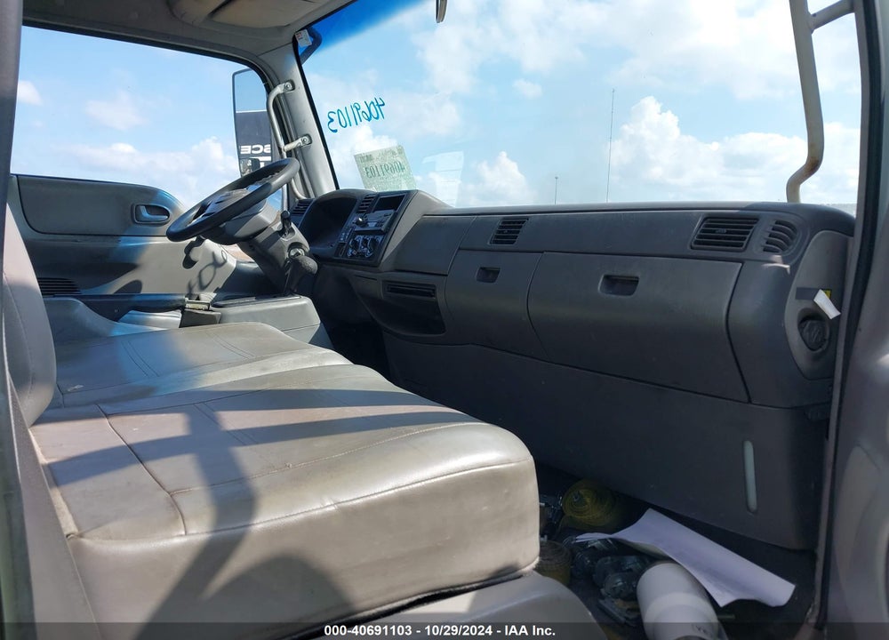 2008 INTERNATIONAL CF 500 VIN: 3HAJEAVH38L573771