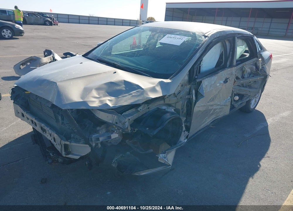 2015 FORD FOCUS SE VIN: 1FADP3F25FL316398