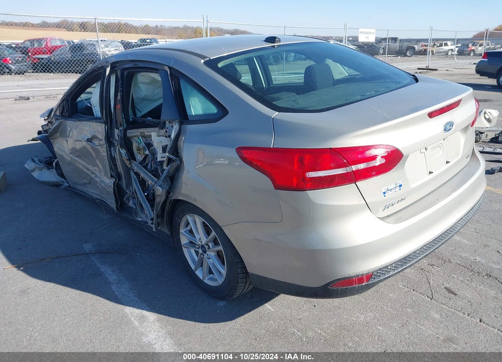2015 FORD FOCUS SE VIN: 1FADP3F25FL316398