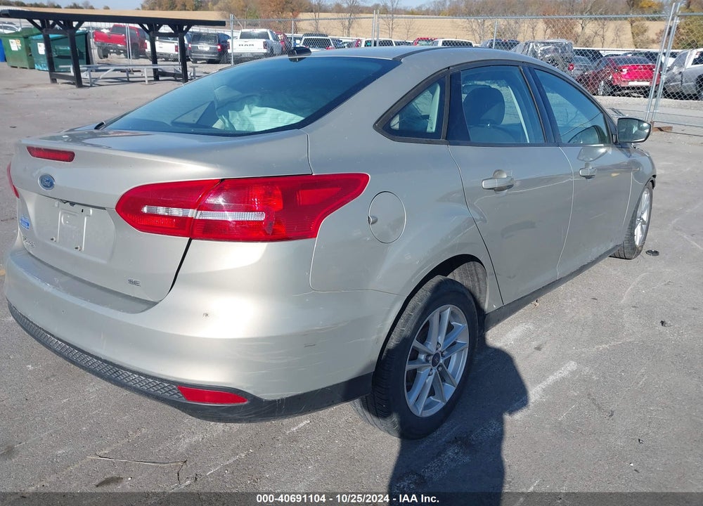 2015 FORD FOCUS SE VIN: 1FADP3F25FL316398