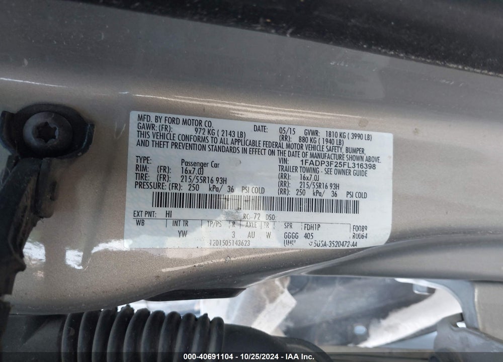 2015 FORD FOCUS SE VIN: 1FADP3F25FL316398