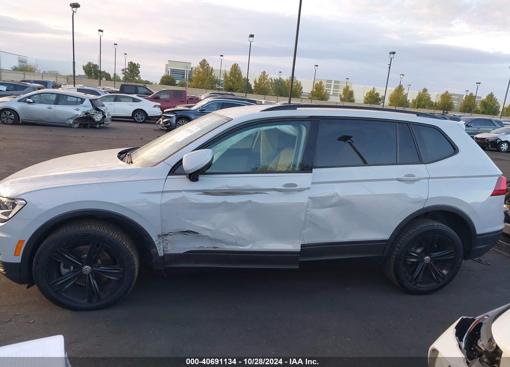 2019 VOLKSWAGEN TIGUAN 2.0T S VIN: 3VV0B7AX7KM040009