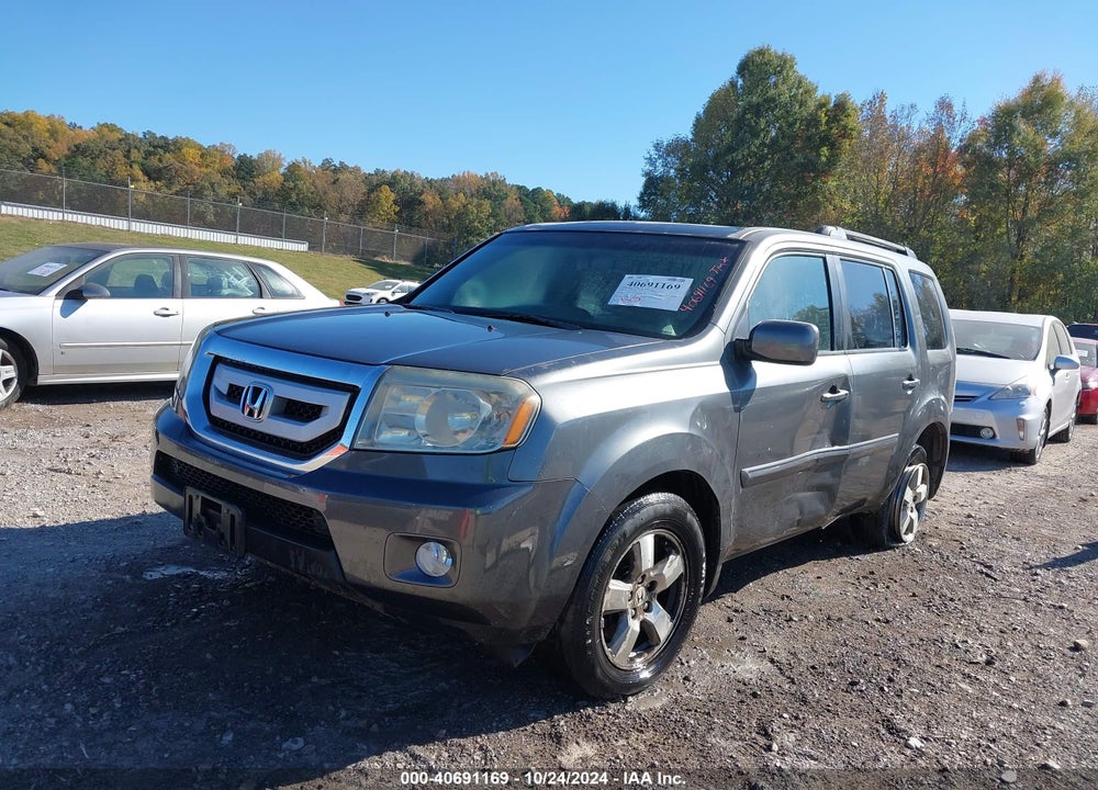 2011 HONDA PILOT EX-L VIN: 5FNYF4H77BB014685