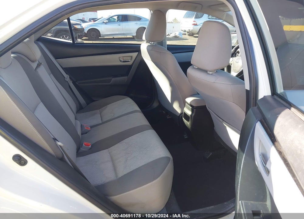 2019 TOYOTA COROLLA LE VIN: 5YFBURHE5KP946167