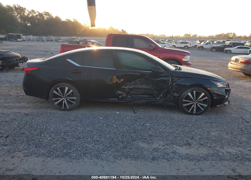 2020 NISSAN ALTIMA SR FWD VIN: 1N4BL4CV0LC142081