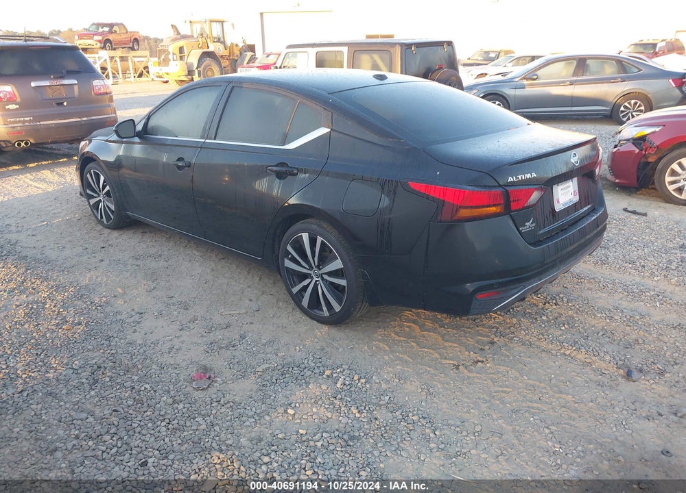 2020 NISSAN ALTIMA SR FWD VIN: 1N4BL4CV0LC142081