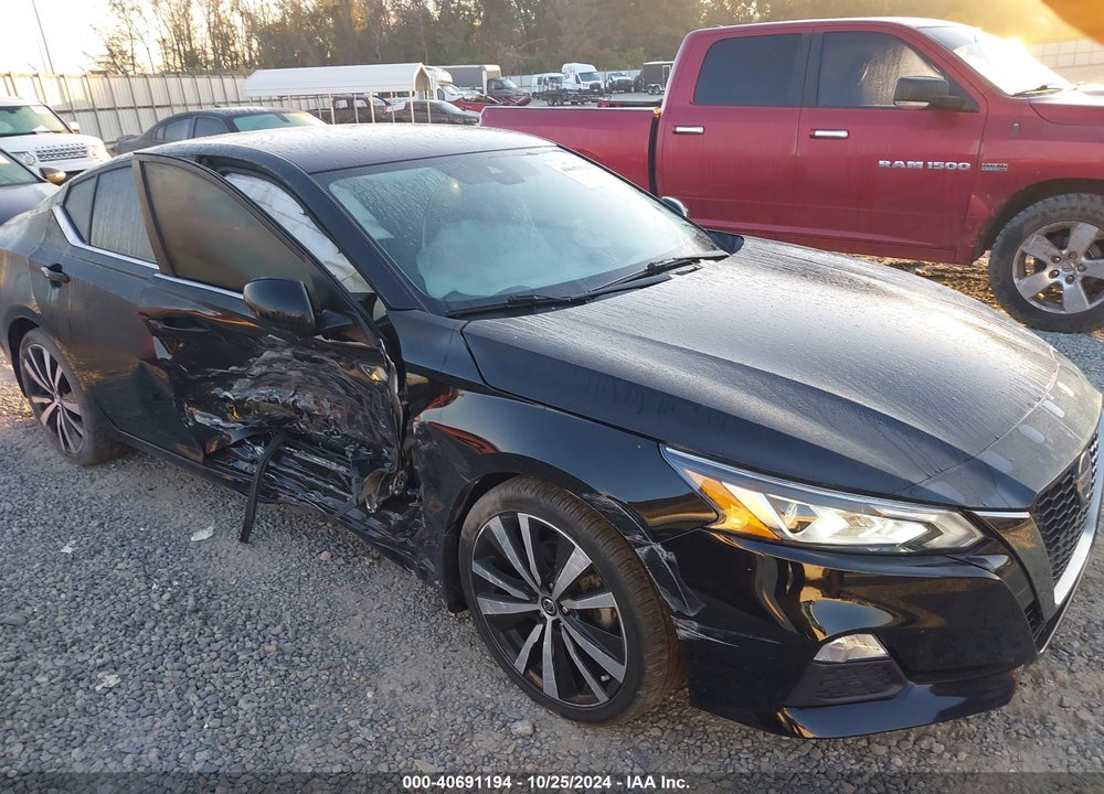 2020 NISSAN ALTIMA SR FWD VIN: 1N4BL4CV0LC142081