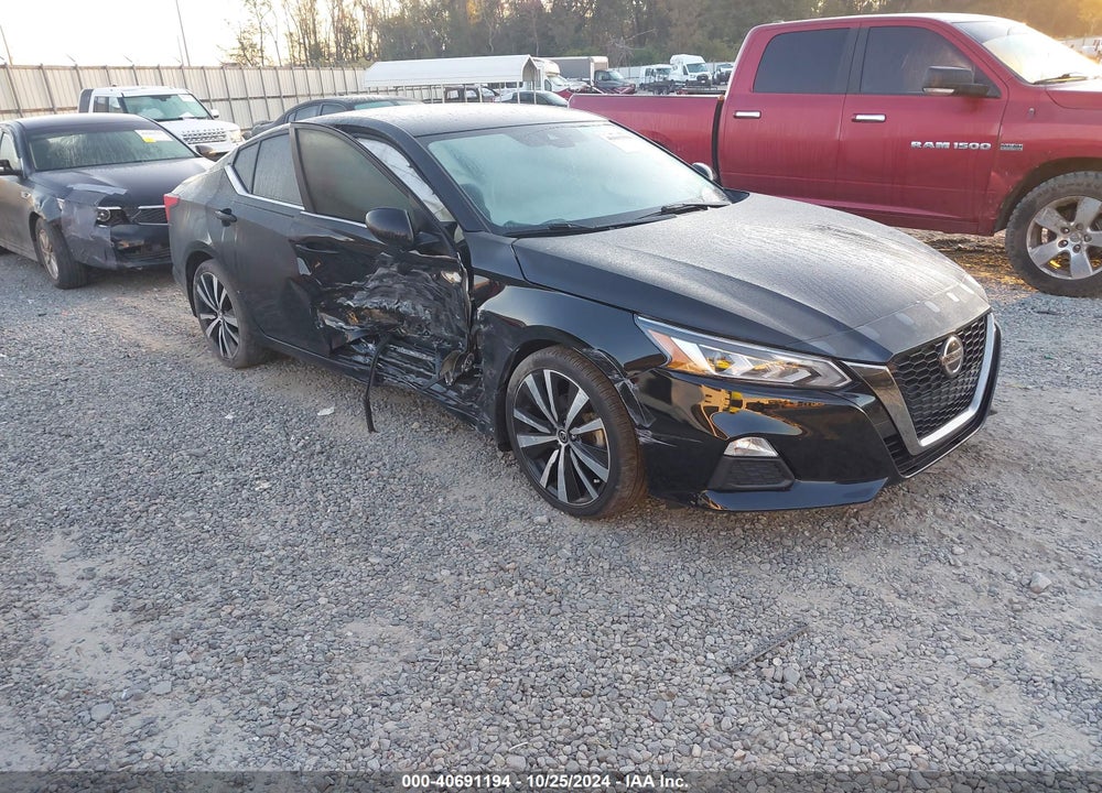 2020 NISSAN ALTIMA SR FWD VIN: 1N4BL4CV0LC142081