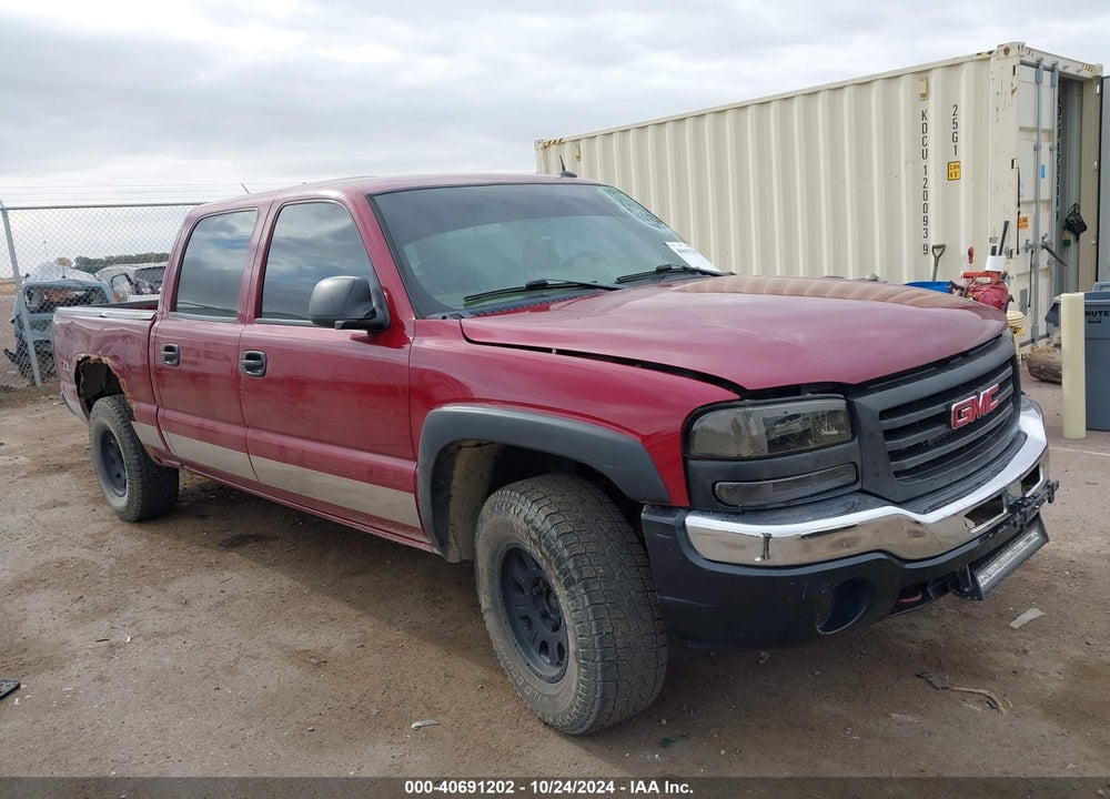 2005 GMC SIERRA 1500 SLT VIN: 2GTEK13T151313002