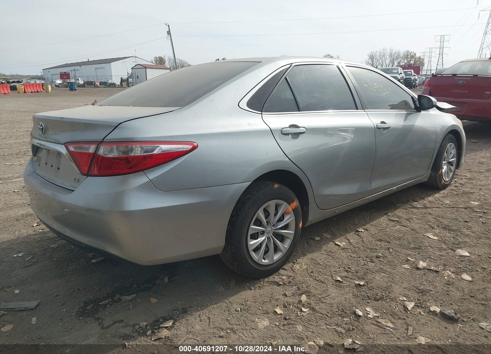 2015 TOYOTA CAMRY LE VIN: 4T4BF1FK1FR478002
