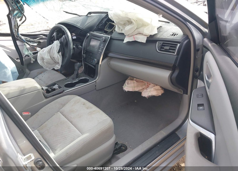 2015 TOYOTA CAMRY LE VIN: 4T4BF1FK1FR478002