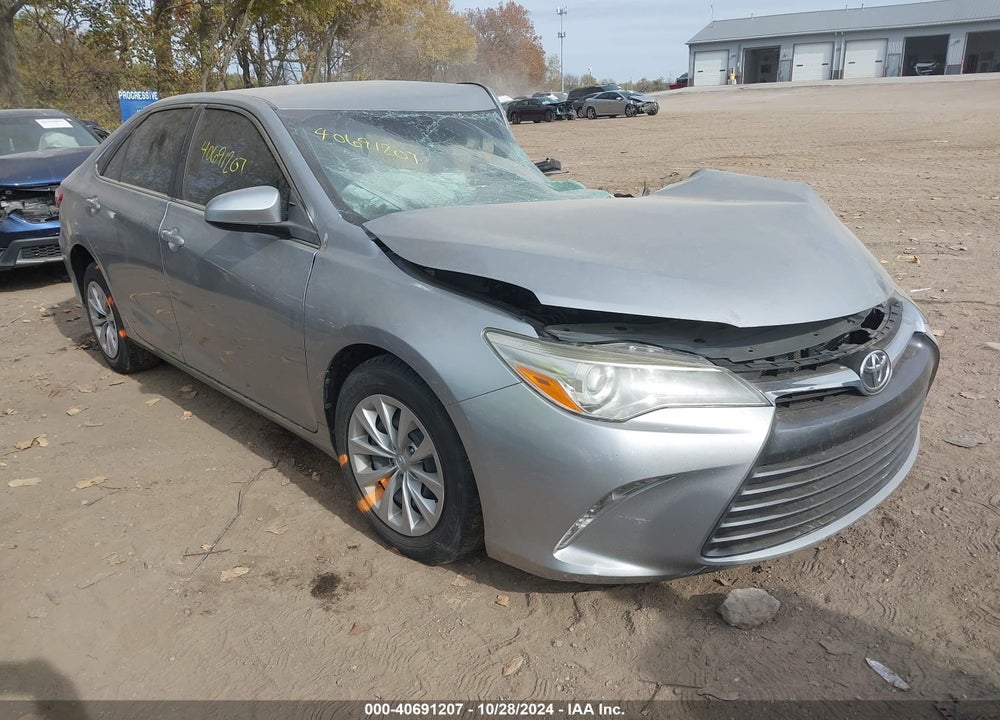 2015 TOYOTA CAMRY LE VIN: 4T4BF1FK1FR478002