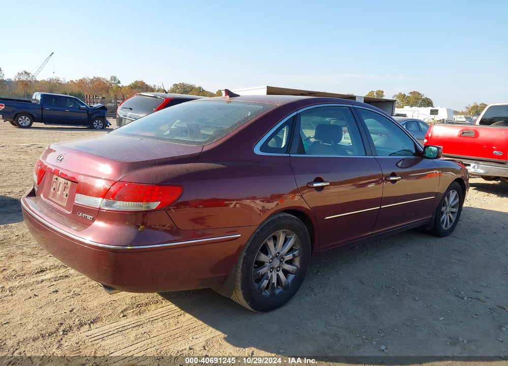 2009 HYUNDAI AZERA LIMITED VIN: KMHFC46F19A358635