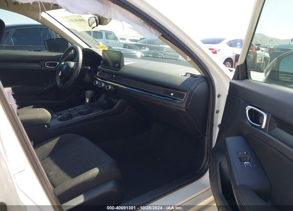 2022 HONDA CIVIC LX VIN: 2HGFE2F22NH509818