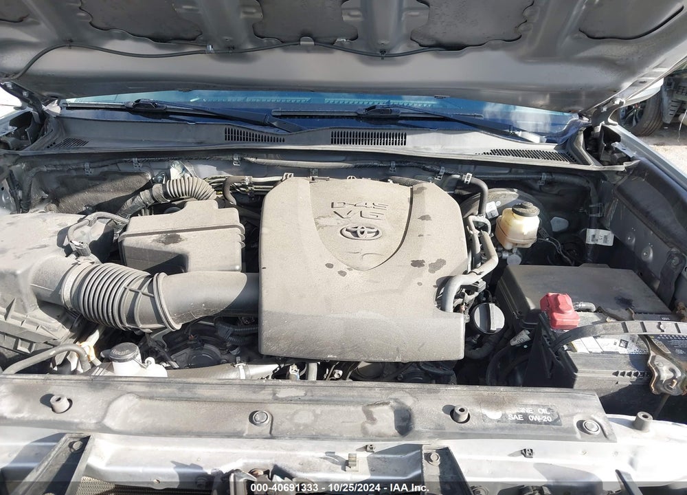 2018 TOYOTA TACOMA SR5 V6 VIN: 3TMAZ5CN2JM073870