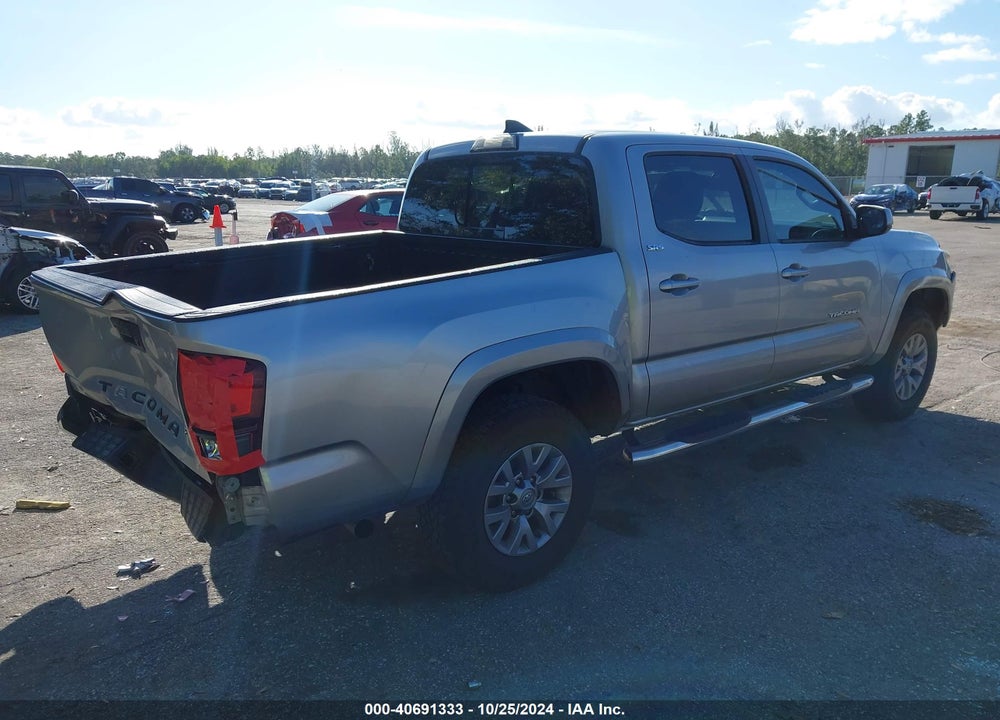 2018 TOYOTA TACOMA SR5 V6 VIN: 3TMAZ5CN2JM073870