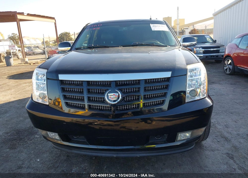 2012 CADILLAC ESCALADE ESV LUXURY VIN: 1GYS4HEF3CR213706