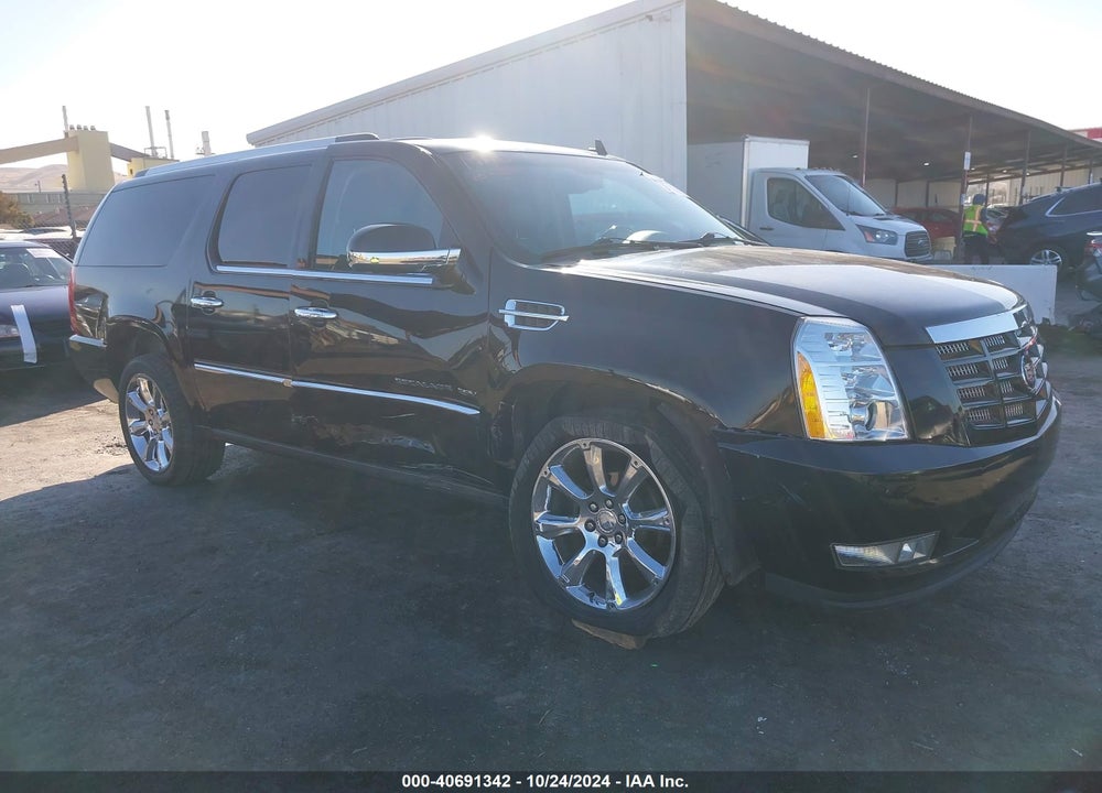 2012 CADILLAC ESCALADE ESV LUXURY VIN: 1GYS4HEF3CR213706