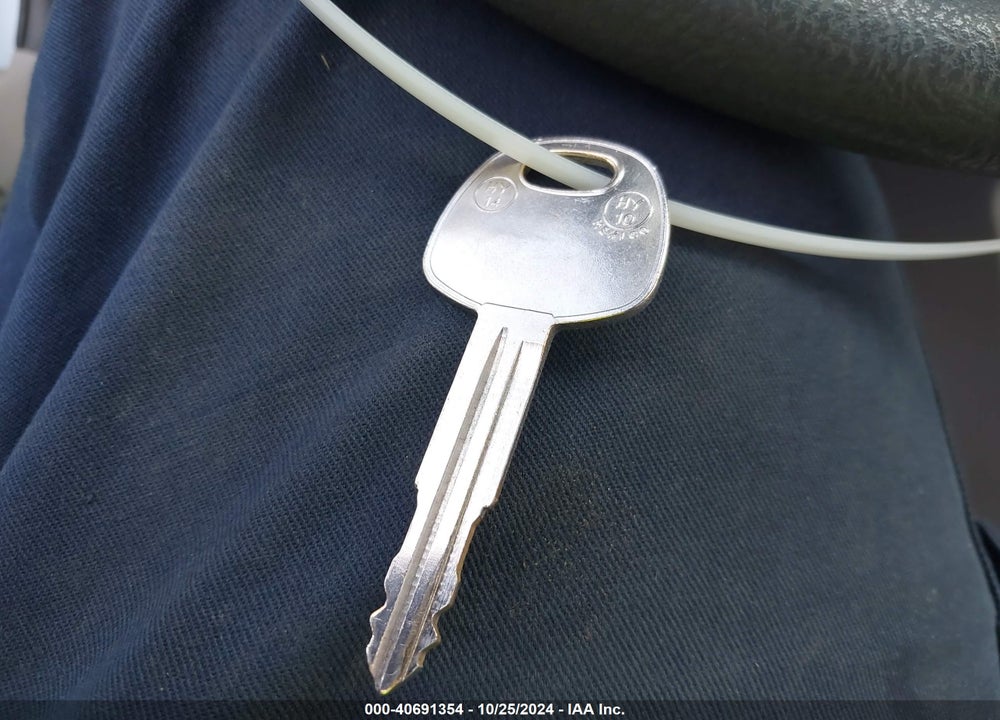 2008 KIA SPECTRA EX VIN: KNAFE121085554092