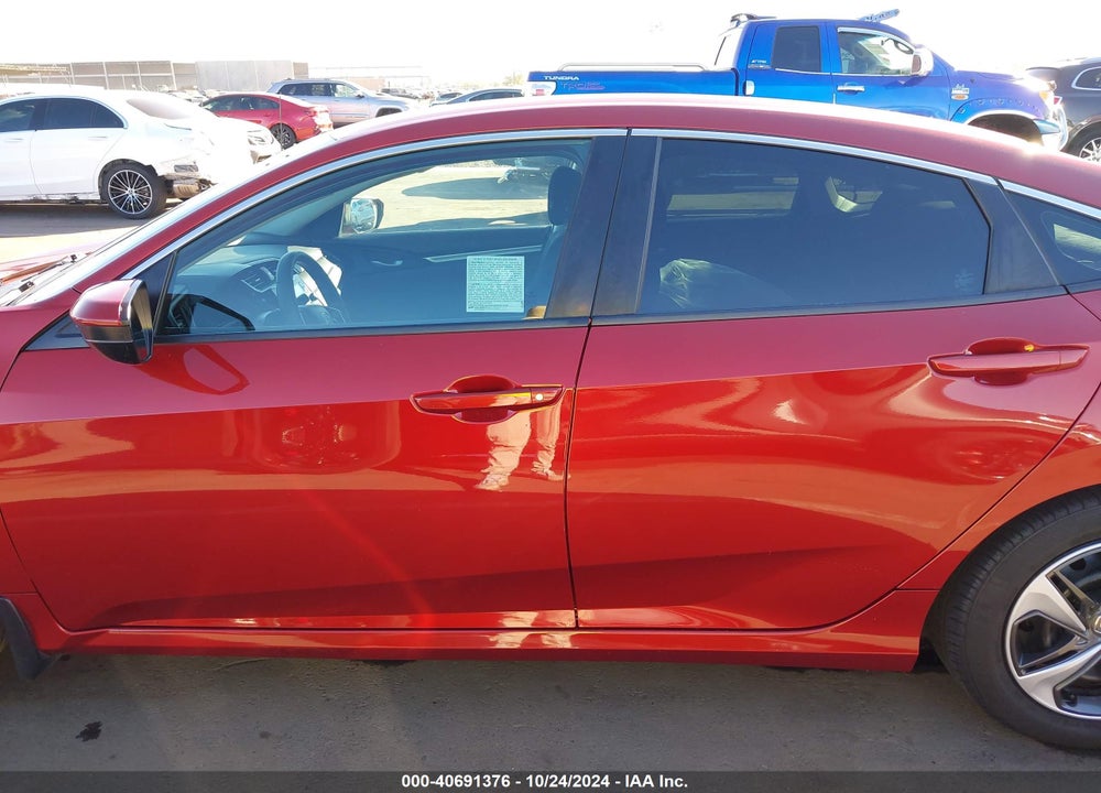 2019 HONDA CIVIC LX VIN: 19XFC2F62KE215317