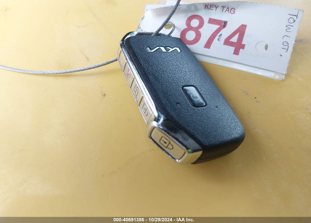 2022 KIA TELLURIDE LX VIN: 5XYP24HC1NG236317