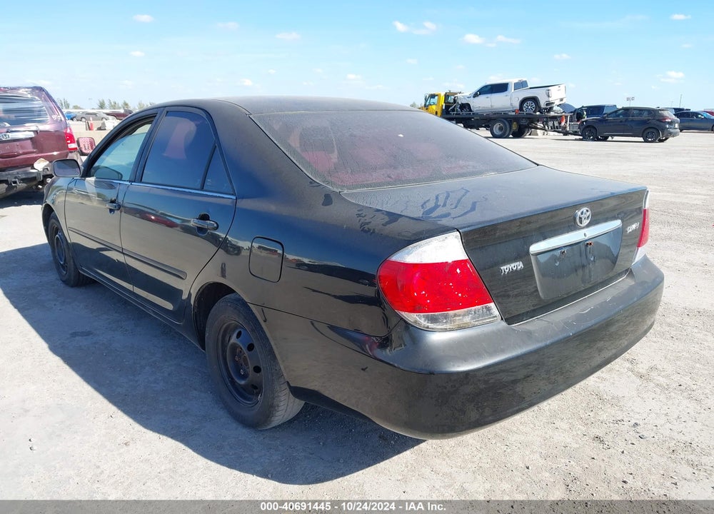 2005 TOYOTA CAMRY STD/ VIN: 4T1BE32K15U592482