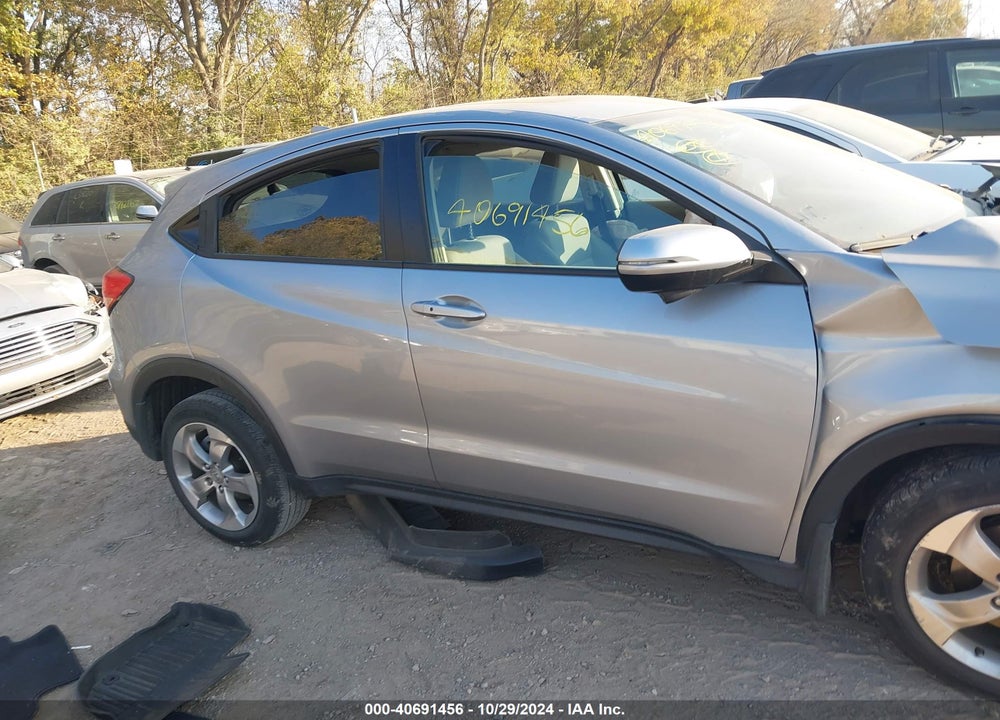 2017 HONDA HR-V EX VIN: 3CZRU6H57HM701068